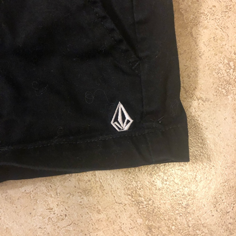 Volcom shorts